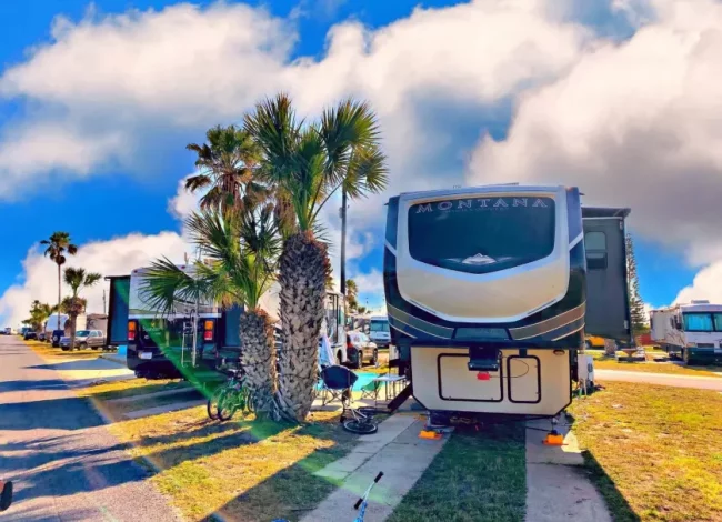 How to Make a Reservation at an RV Park for Your Next Vacation How to Make a Reservation at an RV Park for Your Next Vacation